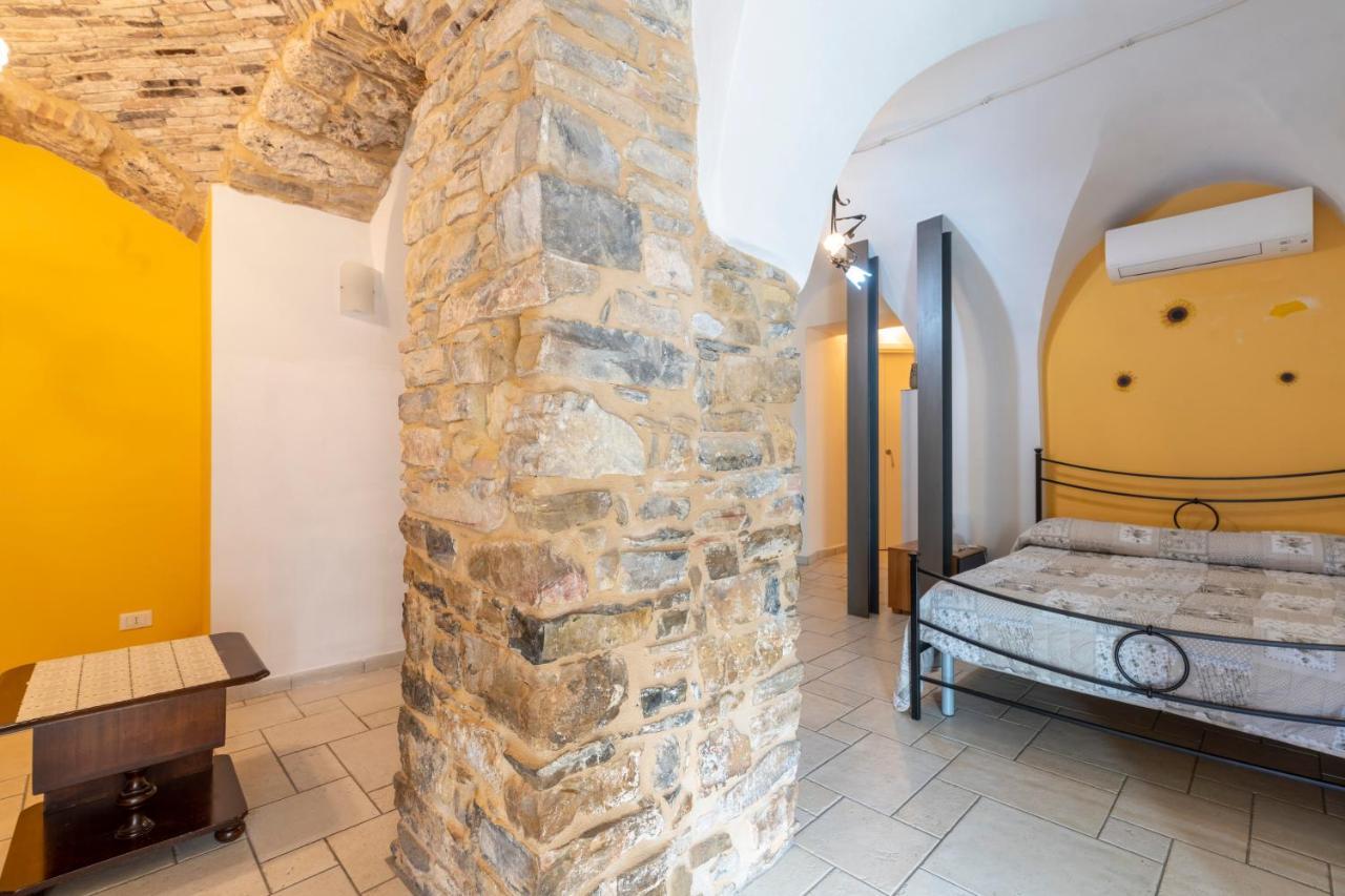 Agriturismo Il Vecchio Mulino Terzorio ภายนอก รูปภาพ
